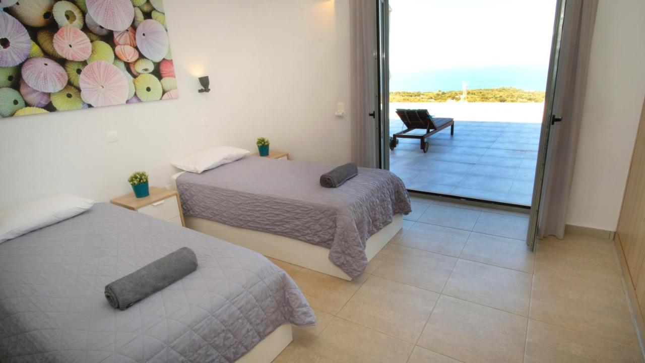 Eva Villas West With Infinity Pool & And Panoramic Sea View Gerani  Exterior photo