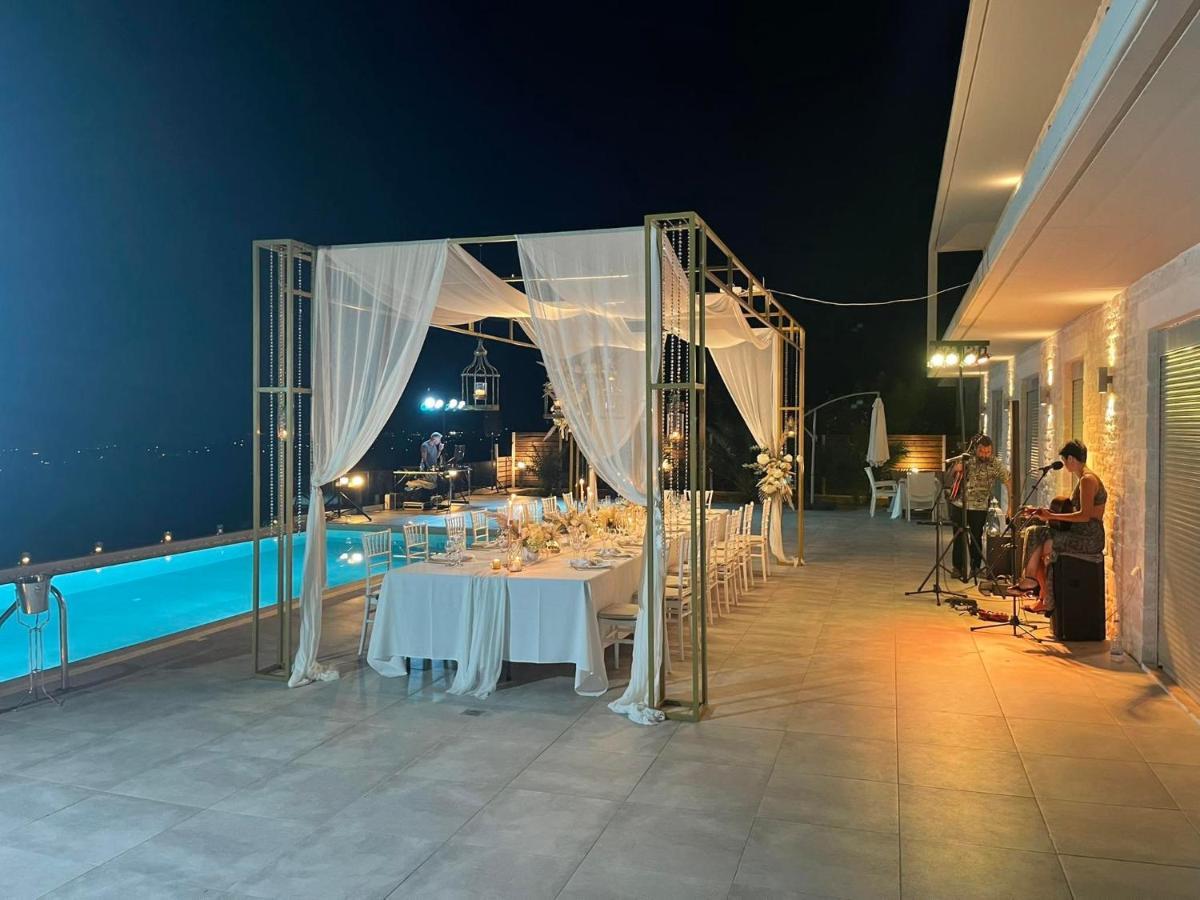 Eva Villas West With Infinity Pool & And Panoramic Sea View Gerani  Exterior photo