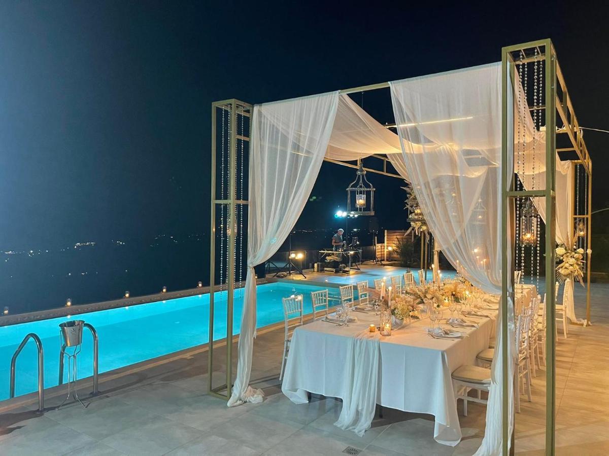 Eva Villas West With Infinity Pool & And Panoramic Sea View Gerani  Exterior photo